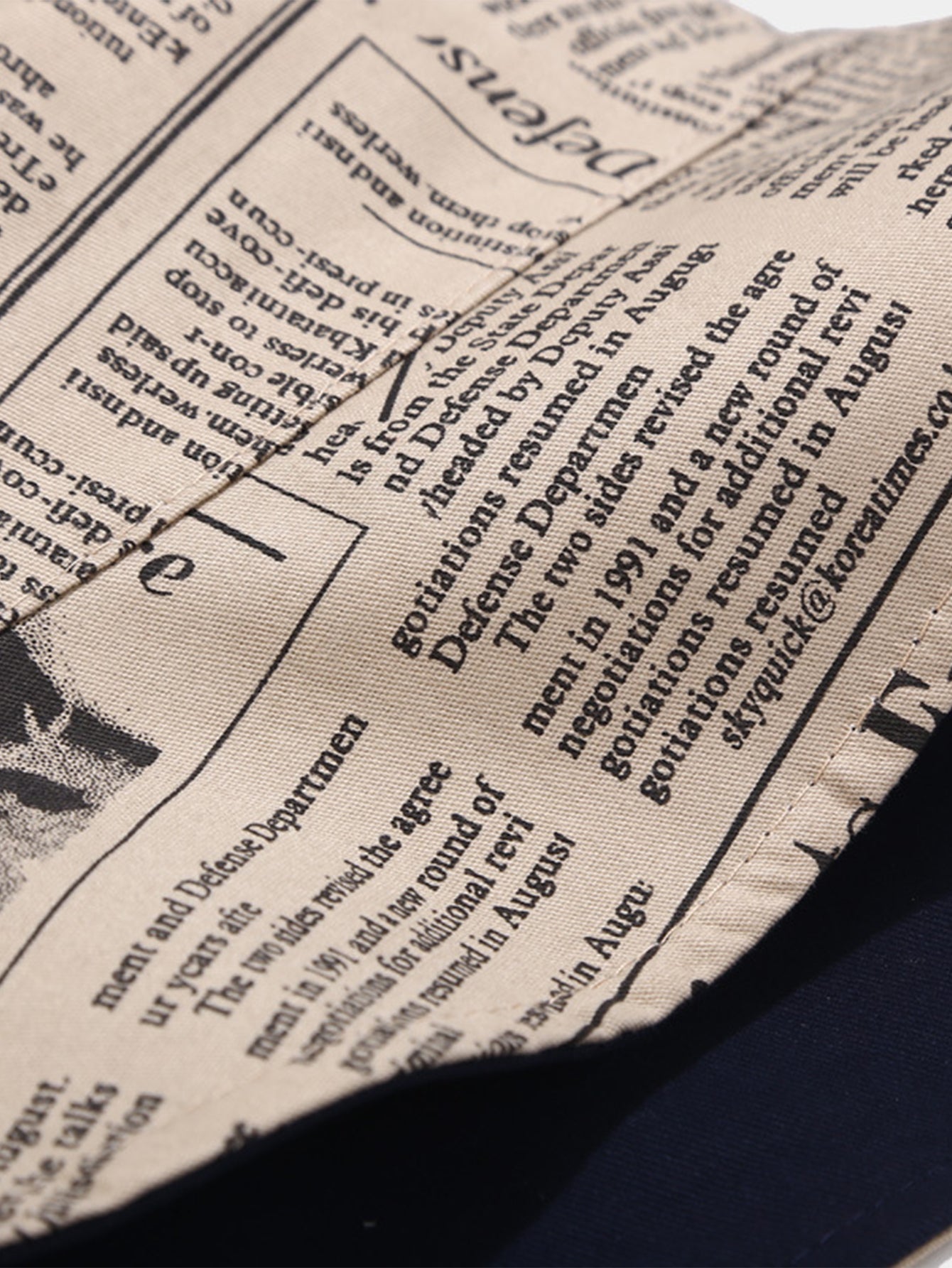Newspaper Print Double Side Reversible Bucket Hat - Naturzy