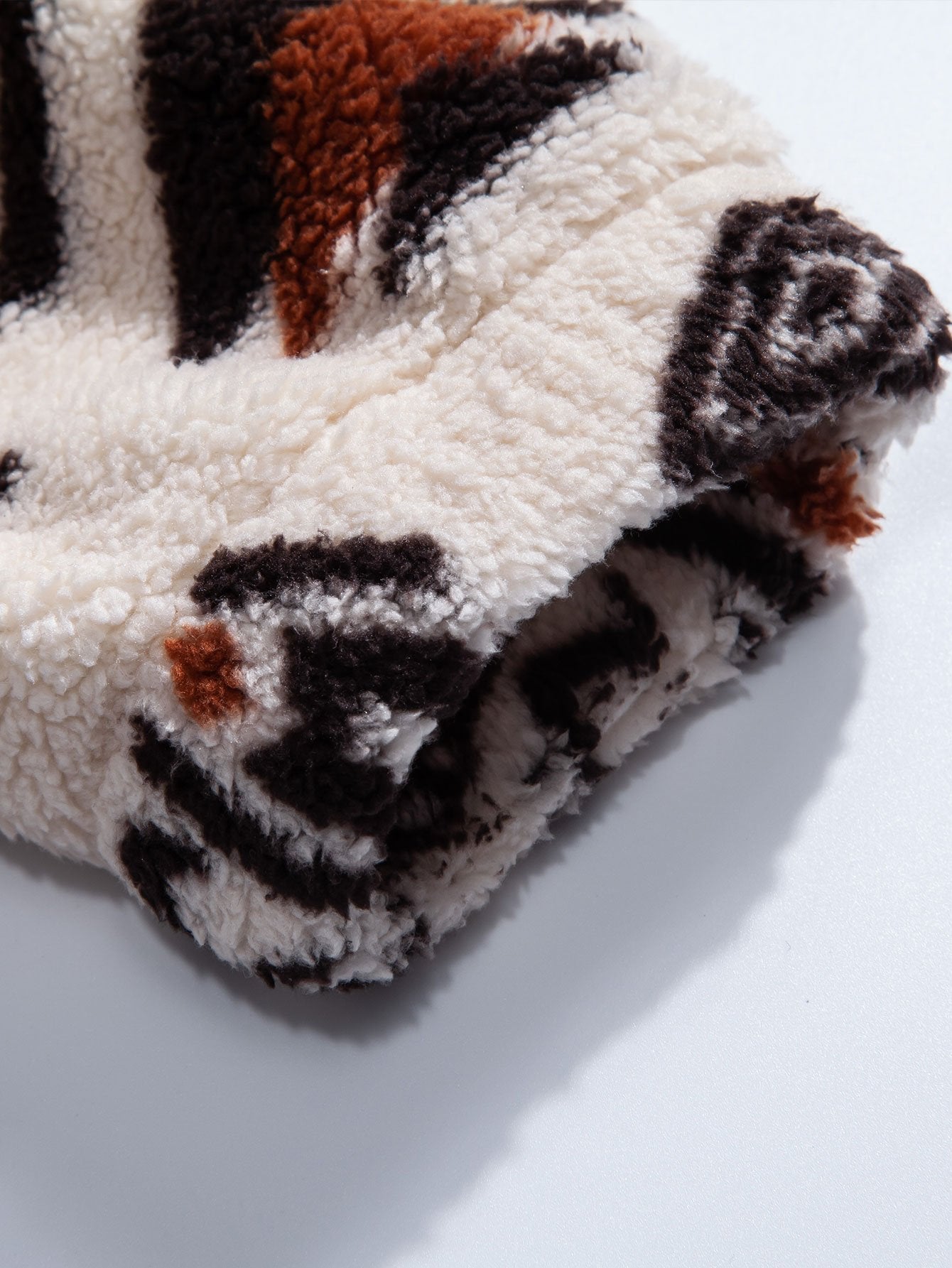 Aztec Print Teddy Hoodie - Naturzy